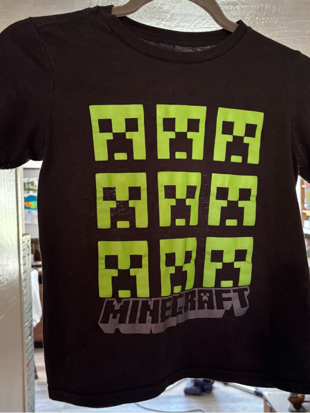 Minecraft Kids Creepers TShirt -Size 6/7